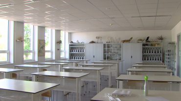 Tjeerd van de Laar, docent filosofie en wetenschap, is enthousiast over het verkrijgen van de licentie: “Het vak wetenschap is als examenvak bedoeld om de leerlingen klaar te stomen voor wetenschappelijk onderwijs.”