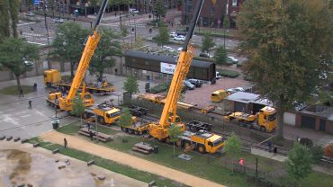 Vanaf donderdag 8 oktober staat er een oude restauratiewagon op de rails in het Spoorpark. Het rijtuig uit 1932 stond jarenlang opgeslagen in Tilburg en is nu overgedragen aan Stichting Stadscamping.