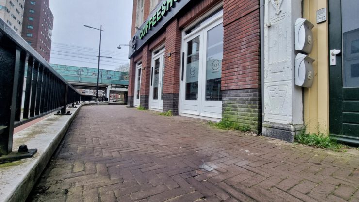 Bij Coffeeshop Caza is weer een mislukte aanslag gepleegd