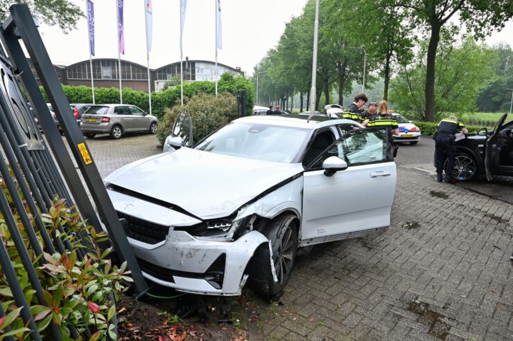 Botsing aanrijding Lovensekanaaldijk